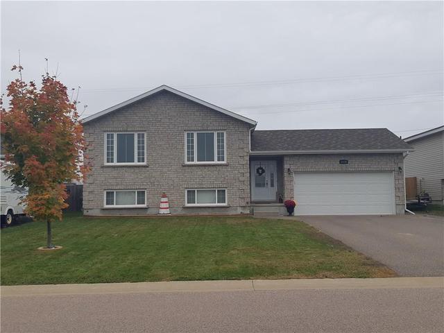 1034 Riverstone Trail, House detached with 4 bedrooms, 2 bathrooms and 4 parking in Petawawa ON | Image 29