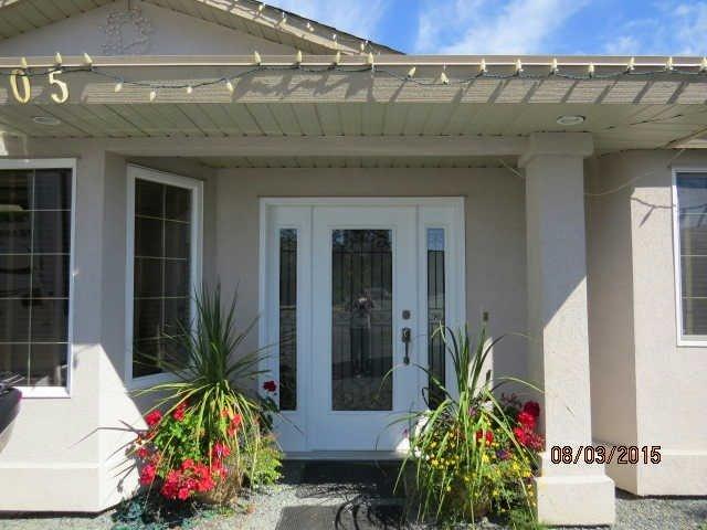 505 Hirst Ave W, House detached with 3 bedrooms, 2 bathrooms and 5 parking in Parksville BC | Image 1