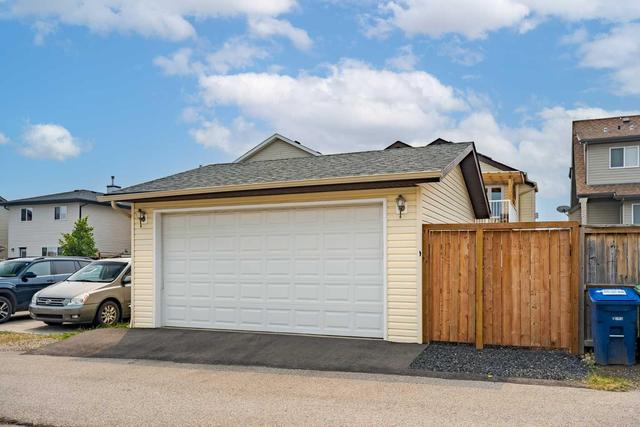 414 Sagewood Drive Sw, House detached with 3 bedrooms, 3 bathrooms and 4 parking in Airdrie AB | Image 45