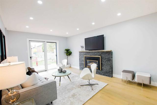 4254 Bloor St W, House detached with 4 bedrooms, 3 bathrooms and 7 parking in Toronto ON | Image 7