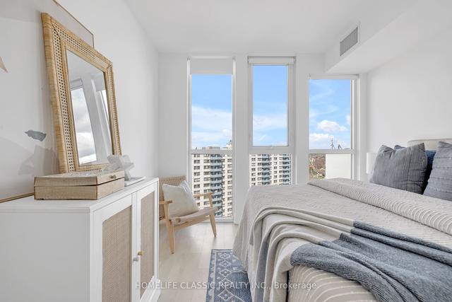 1404 - 1461 Lawrence Ave W, Condo with 3 bedrooms, 2 bathrooms and 1 parking in Toronto ON | Image 7