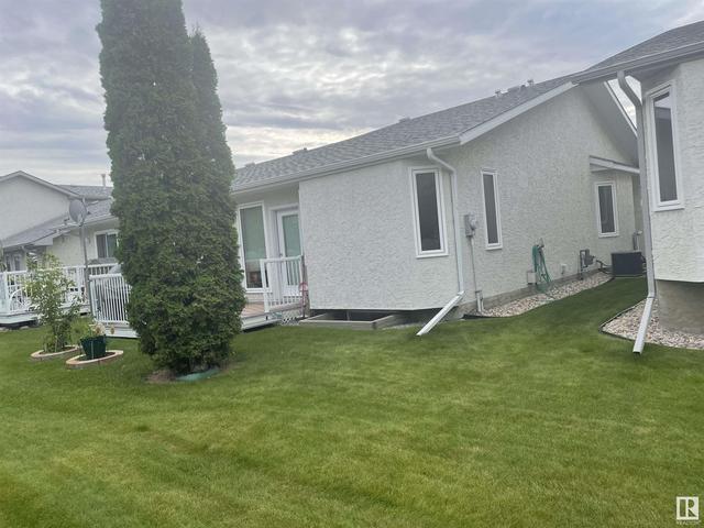 6510 158 Av Nw, House semidetached with 2 bedrooms, 2 bathrooms and null parking in Edmonton AB | Image 4