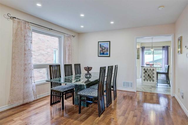 49 Steppingstone Tr, House detached with 3 bedrooms, 4 bathrooms and 4 parking in Toronto ON | Image 27