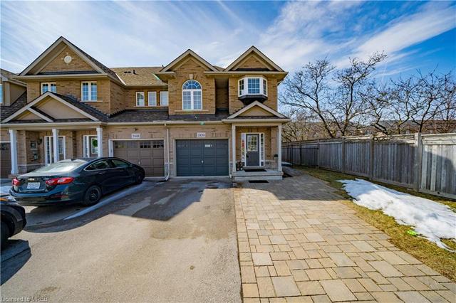 2450 Shadow Court N, House attached with 3 bedrooms, 3 bathrooms and 3 parking in Oakville ON | Image 38