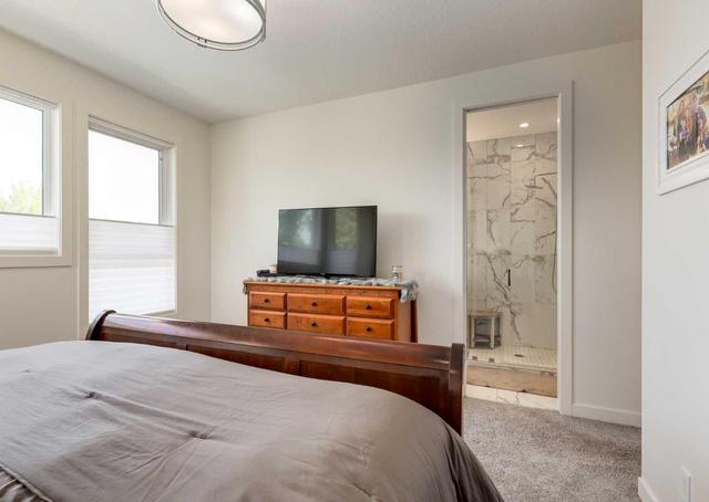 53 Hounslow Drive Nw, Home with 4 bedrooms, 3 bathrooms and 2 parking in Calgary AB | Image 25