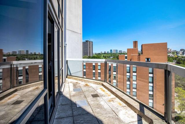 903 - 3 Mcalpine St, Condo with 2 bedrooms, 3 bathrooms and 2 parking in Toronto ON | Image 5