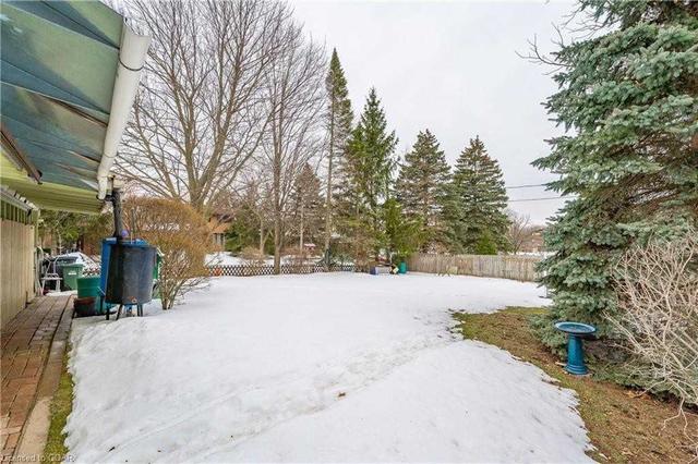 32 Rickson Ave, House detached with 3 bedrooms, 3 bathrooms and 5 parking in Guelph ON | Image 29