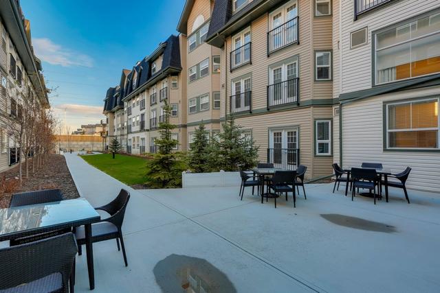 103 - 2635 Eversyde Avenue Sw, Condo with 2 bedrooms, 2 bathrooms and null parking in Calgary AB | Image 2