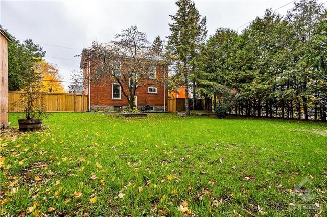 206 Brock St East Street, House detached with 4 bedrooms, 2 bathrooms and 4 parking in Merrickville Wolford ON | Image 29