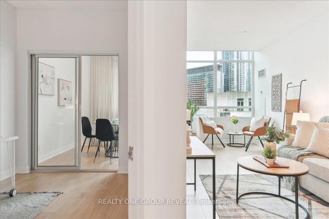 215 - 361 Front St W, Condo with 2 bedrooms, 2 bathrooms and 1 parking in Toronto ON | Image 14