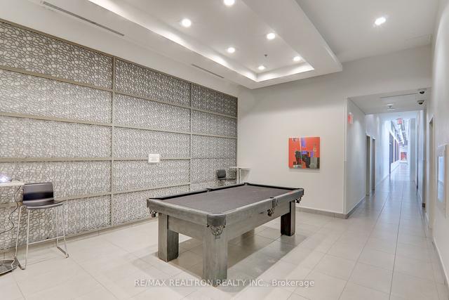 2111 - 29 Singer Crt, Condo with 2 bedrooms, 2 bathrooms and 1 parking in Toronto ON | Image 30
