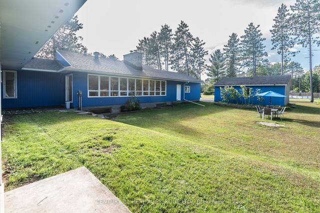 33712 Highway 17 W, House detached with 3 bedrooms, 3 bathrooms and 6 parking in Ottawa ON | Image 37