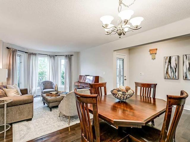 38 Babcock Cres, House detached with 3 bedrooms, 3 bathrooms and 3 parking in Milton ON | Image 5