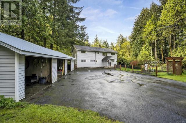 7996 Greendale Rd, House detached with 5 bedrooms, 3 bathrooms and 10 parking in Lake Cowichan BC | Image 62