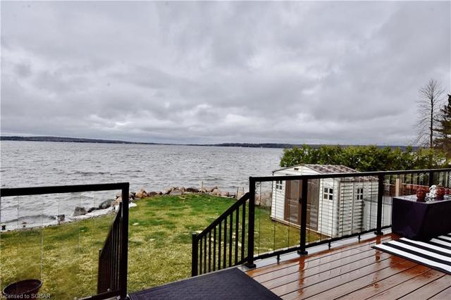 294 Robins Point Road, House detached with 4 bedrooms, 3 bathrooms and 5 parking in Tay ON | Image 37
