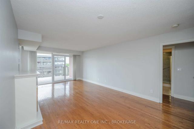 1001 - 442 Maple Ave, Condo with 2 bedrooms, 2 bathrooms and 1 parking in Burlington ON | Image 36