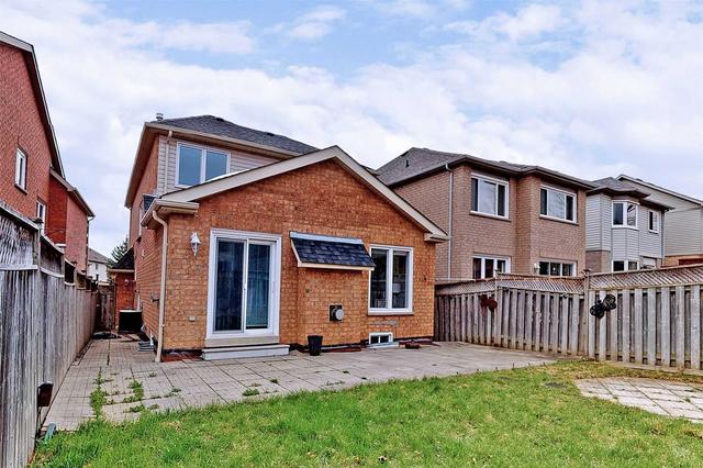 2890 Galleon Cres, House detached with 3 bedrooms, 3 bathrooms and 4 parking in Mississauga ON | Image 35