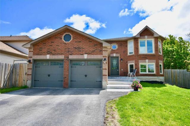 13 Columbia Rd, House detached with 3 bedrooms, 2 bathrooms and 6 parking in Barrie ON | Image 12