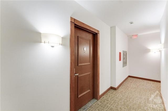 2005 - 242 Rideau Street, Condo with 1 bedrooms, 1 bathrooms and 1 parking in Ottawa ON | Image 4