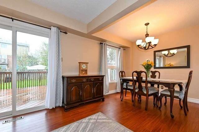 80 Cassander Cres, House detached with 3 bedrooms, 2 bathrooms and 3 parking in Brampton ON | Image 21