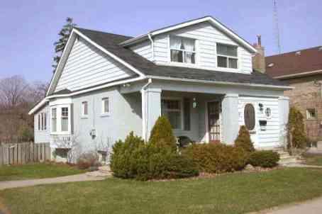 142 Pine St, House detached with 3 bedrooms, 3 bathrooms and 2 parking in Whitby ON | Image 1