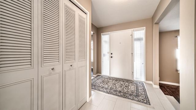304 Varsity Estates Place Nw, House detached with 3 bedrooms, 3 bathrooms and 4 parking in Calgary AB | Image 4