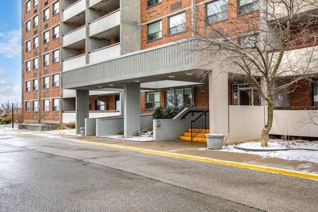 308 - 20 William Roe Blvd, Condo with 3 bedrooms, 2 bathrooms and 1 parking in Newmarket ON | Image 12