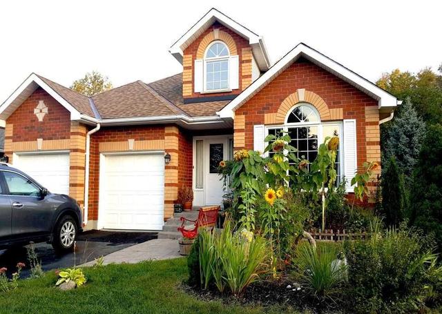 16 Dove Cres, House detached with 3 bedrooms, 3 bathrooms and 4 parking in Barrie ON | Image 9
