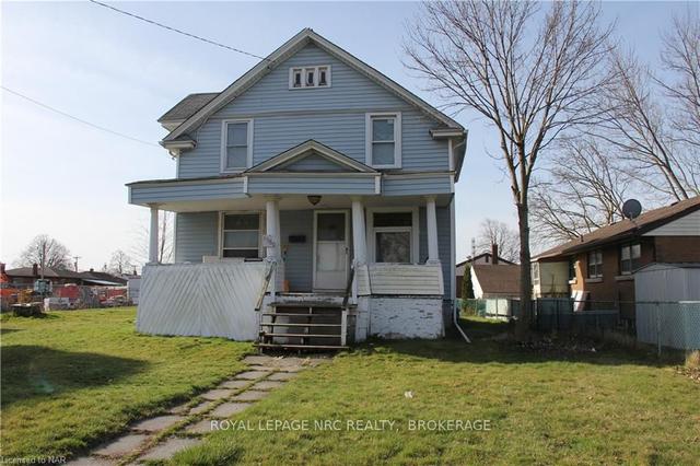 7274 Merritt Ave, House detached with 3 bedrooms, 2 bathrooms and 3 parking in Niagara Falls ON | Image 9