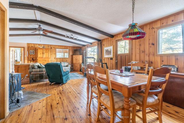 1382 Spar Lake Rd, House detached with 2 bedrooms, 2 bathrooms and 12 parking in Minden Hills ON | Image 10