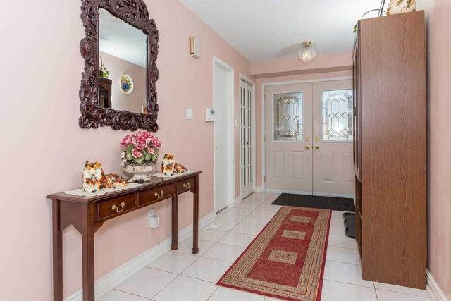 110 Nanport St, House detached with 4 bedrooms, 4 bathrooms and 5 parking in Brampton ON | Image 4
