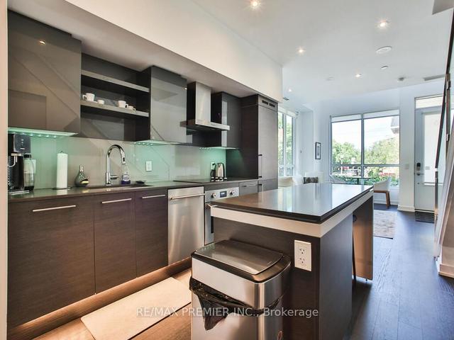 106 - 1030 King St W, Townhouse with 2 bedrooms, 2 bathrooms and 1 parking in Toronto ON | Image 38