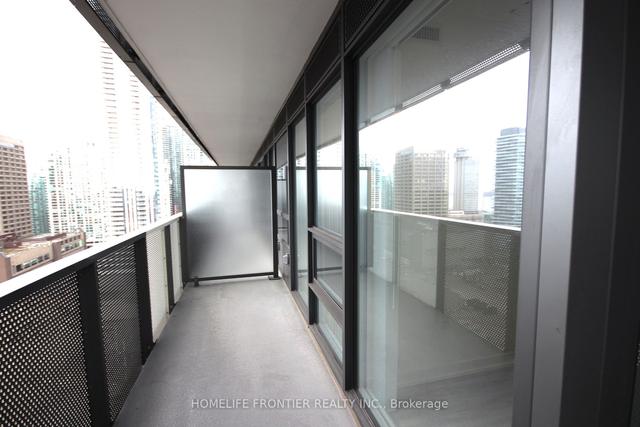 2009 - 55 Cooper St, Condo with 1 bedrooms, 1 bathrooms and 1 parking in Toronto ON | Image 11