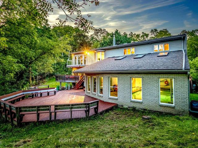 774 Old Dundas Rd, House detached with 5 bedrooms, 5 bathrooms and 14 parking in Hamilton ON | Image 27