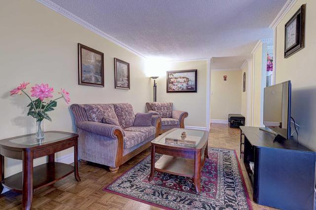 704 - 355 Rathburn Rd, Condo with 2 bedrooms, 2 bathrooms and 2 parking in Mississauga ON | Image 5