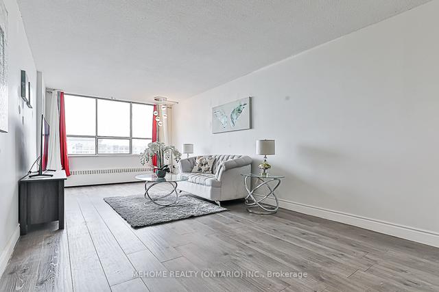 2309 - 340 Dixon Rd, Condo with 2 bedrooms, 1 bathrooms and 1 parking in Toronto ON | Image 36