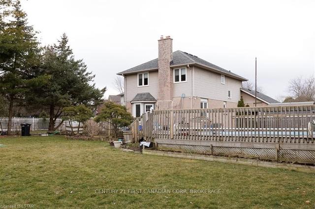 99 Acorn Pl, House detached with 3 bedrooms, 10 bathrooms and 6 parking in London ON | Image 31