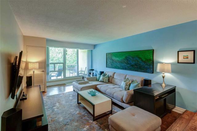 208 - 1359 White Oaks Blvd, Condo with 2 bedrooms, 2 bathrooms and 1 parking in Oakville ON | Image 5