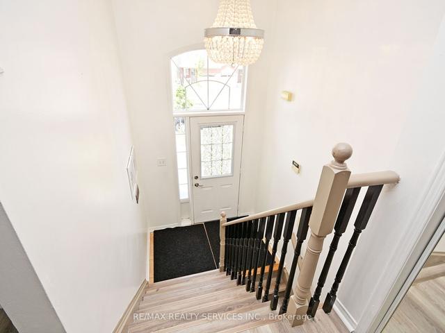 5864 Delle Donne Dr W, House semidetached with 4 bedrooms, 4 bathrooms and 3 parking in Mississauga ON | Image 34