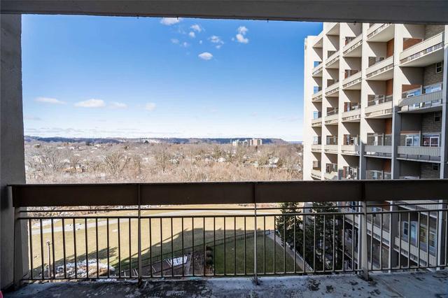 512 - 350 Quigley Rd, Condo with 3 bedrooms, 1 bathrooms and 1 parking in Hamilton ON | Image 25