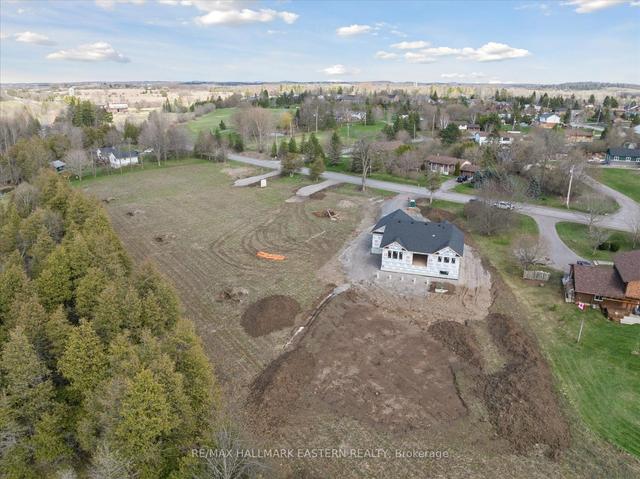 3430 Wallace Point Rd, House detached with 3 bedrooms, 2 bathrooms and 4 parking in Otonabee South Monaghan ON | Image 10