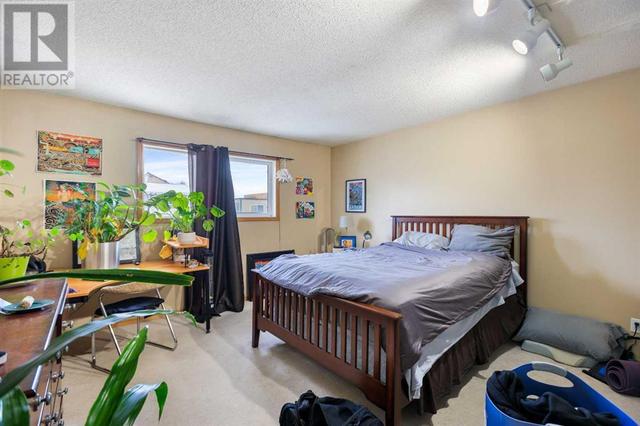 1, - 642 Mcdougall Road Ne, House attached with 3 bedrooms, 2 bathrooms and 1 parking in Calgary AB | Image 21