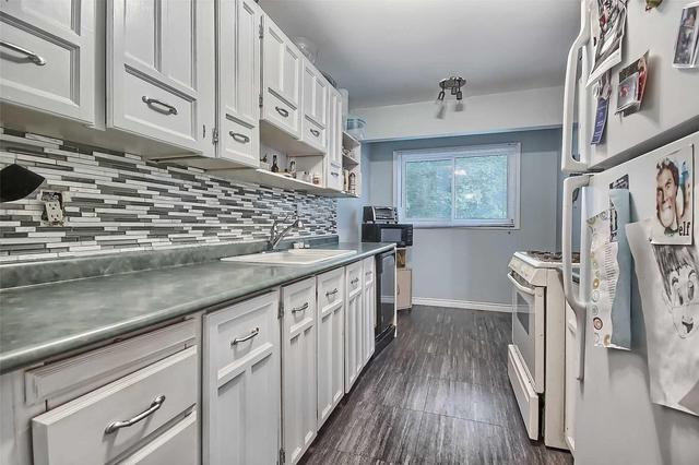 21 Pegg's Cres, House detached with 3 bedrooms, 2 bathrooms and 4 parking in East Gwillimbury ON | Image 7
