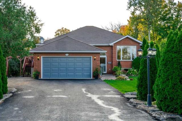 15 Navigators Tr, House detached with 2 bedrooms, 3 bathrooms and 7 parking in Kawartha Lakes ON | Image 1