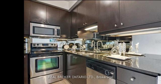 1001 - 60 Absolute Ave, Condo with 2 bedrooms, 1 bathrooms and 1 parking in Mississauga ON | Image 3