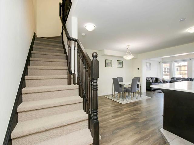 505 Fir Crt, House attached with 3 bedrooms, 3 bathrooms and 2 parking in Milton ON | Image 6