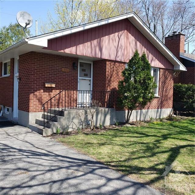 1343 Highgate Road, House detached with 3 bedrooms, 1 bathrooms and 3 parking in Ottawa ON | Image 1