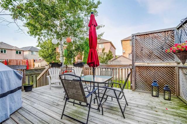 32 Forestgrove Circ, House detached with 3 bedrooms, 4 bathrooms and 6 parking in Brampton ON | Image 28