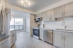1004 - 150 Neptune Dr, Condo with 3 bedrooms, 2 bathrooms and 1 parking in Toronto ON | Image 2