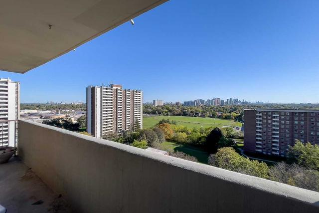 1304 - 10 Tangreen Crt, Condo with 3 bedrooms, 2 bathrooms and 1 parking in Toronto ON | Image 28